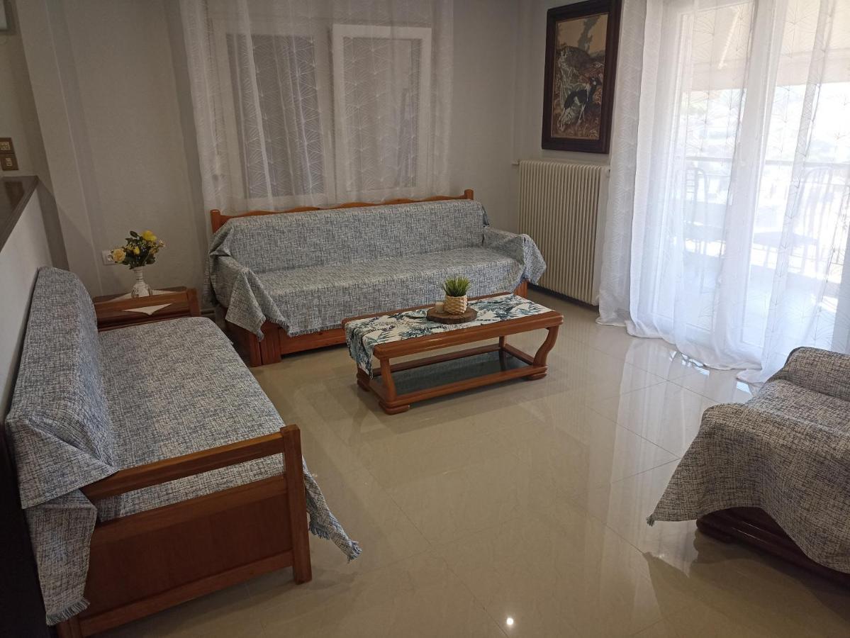 Dimitros Apartment Неос Мармарас Екстериор снимка